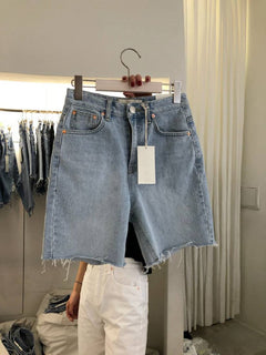 Loose Casual Five-Point Denim Shorts